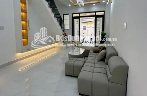 BÁN NHÀ MỚI 1 TRỆT 1 LẦU, 4 PN, 3 WC, GẦN CHỢ PHÚ XUÂN, MUA Ở HOẶC CHO THUÊ GIỮ TIỀN